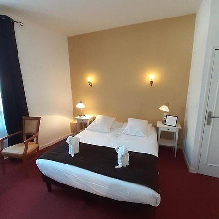 Hotel Du Chateau Витре Экстерьер фото