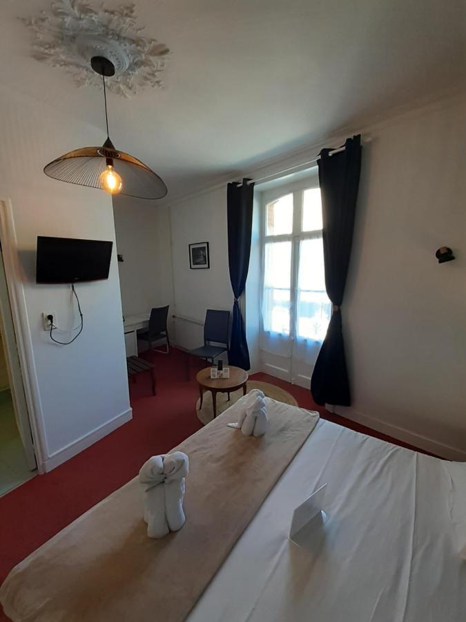 Hotel Du Chateau Витре Экстерьер фото